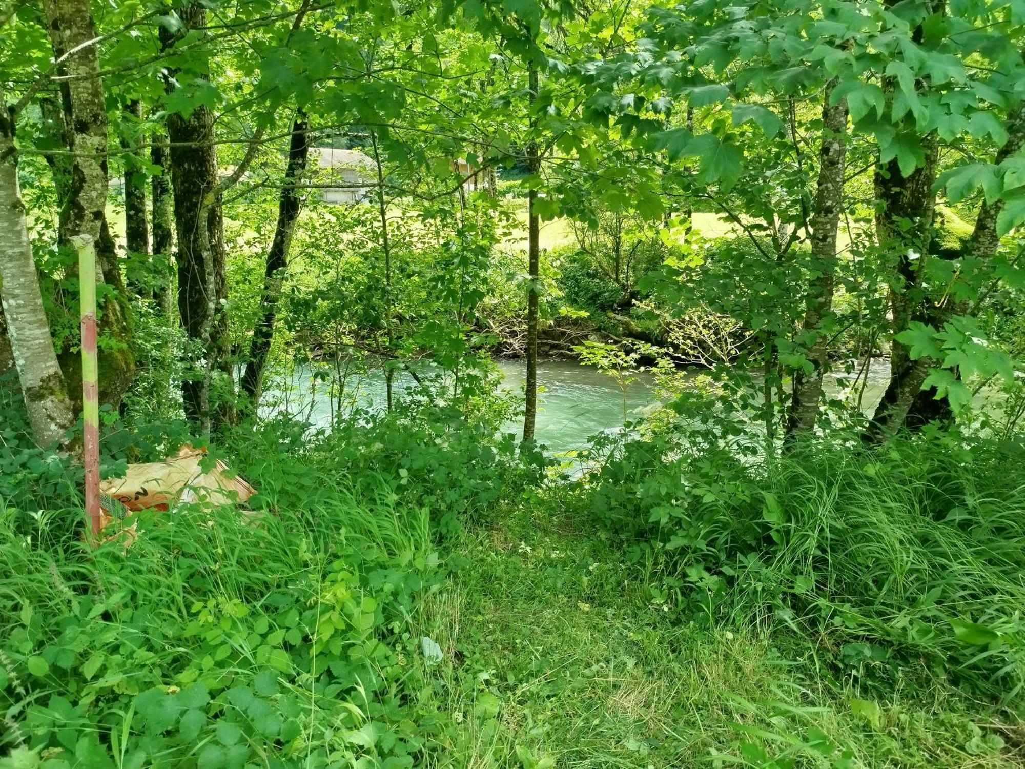 Chalet 8 Personnes + Grand Terrain Et Riviere Entremont Экстерьер фото